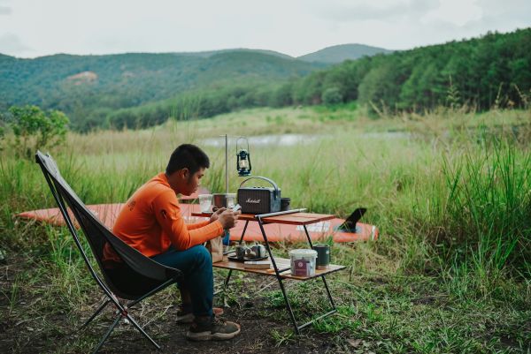 Guide d'installation du wifi en camping pour satisfaire les vacanciers